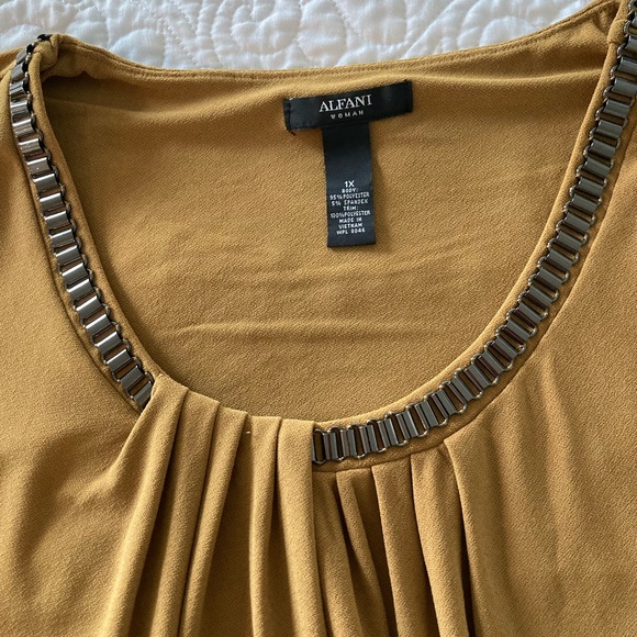 Alfani Gold/mustard color top NWT - Picture 2 of 3